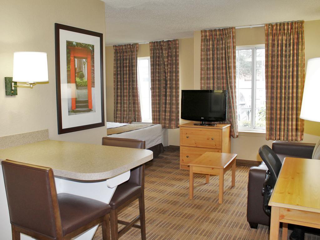 Mainstay Suites Las Vegas Convention Center Екстер'єр фото